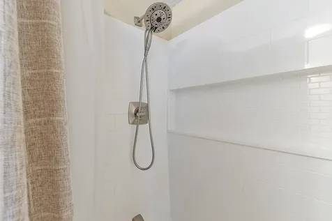 201 Oak Ridge Road Plaistow NH 03865