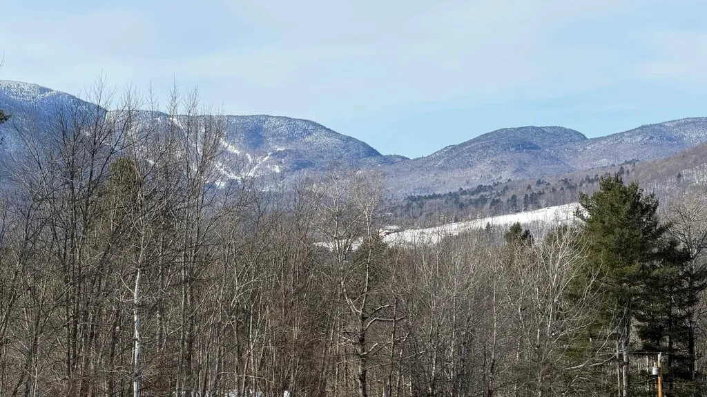 899 Common Road Waitsfield VT 05673