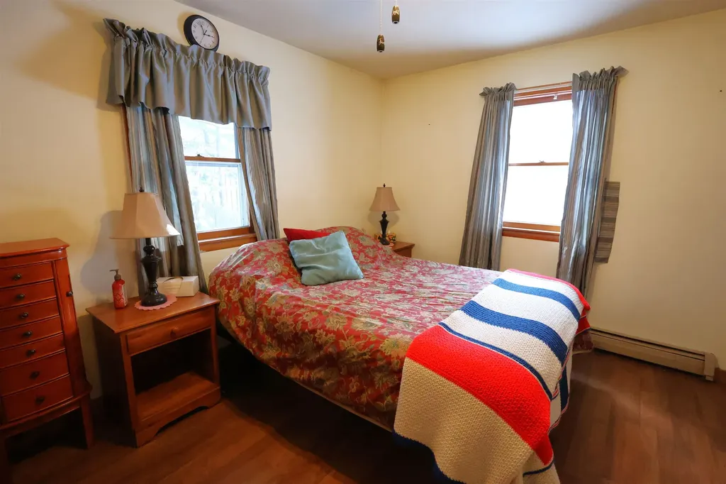 25 Marshall Avenue Hartford VT 05001