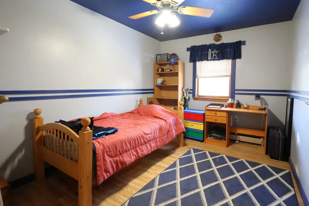 25 Marshall Avenue Hartford VT 05001