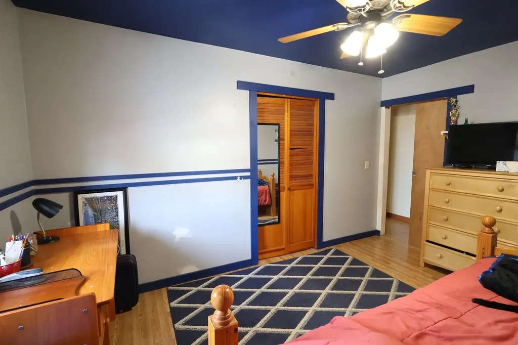 25 Marshall Avenue Hartford VT 05001