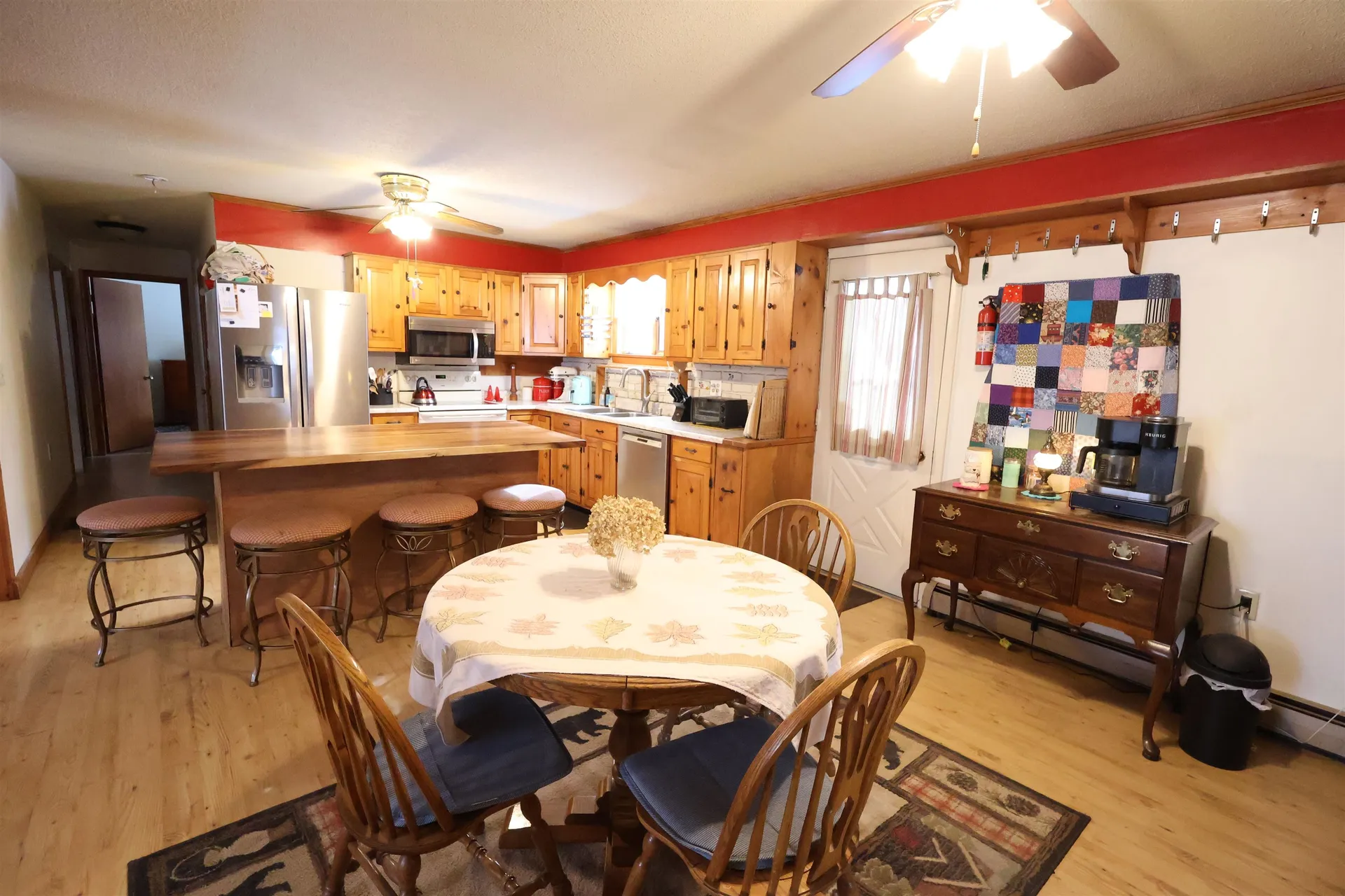 25 Marshall Avenue Hartford VT 05001