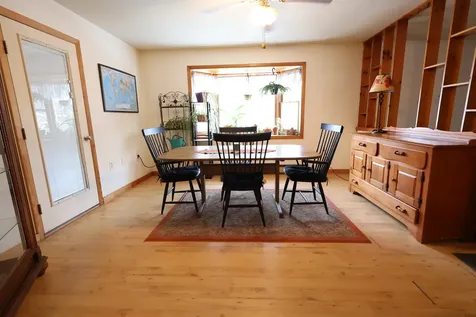 25 Marshall Avenue Hartford VT 05001