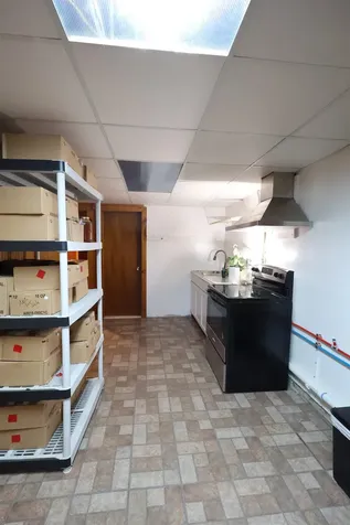 25 Marshall Avenue Hartford VT 05001