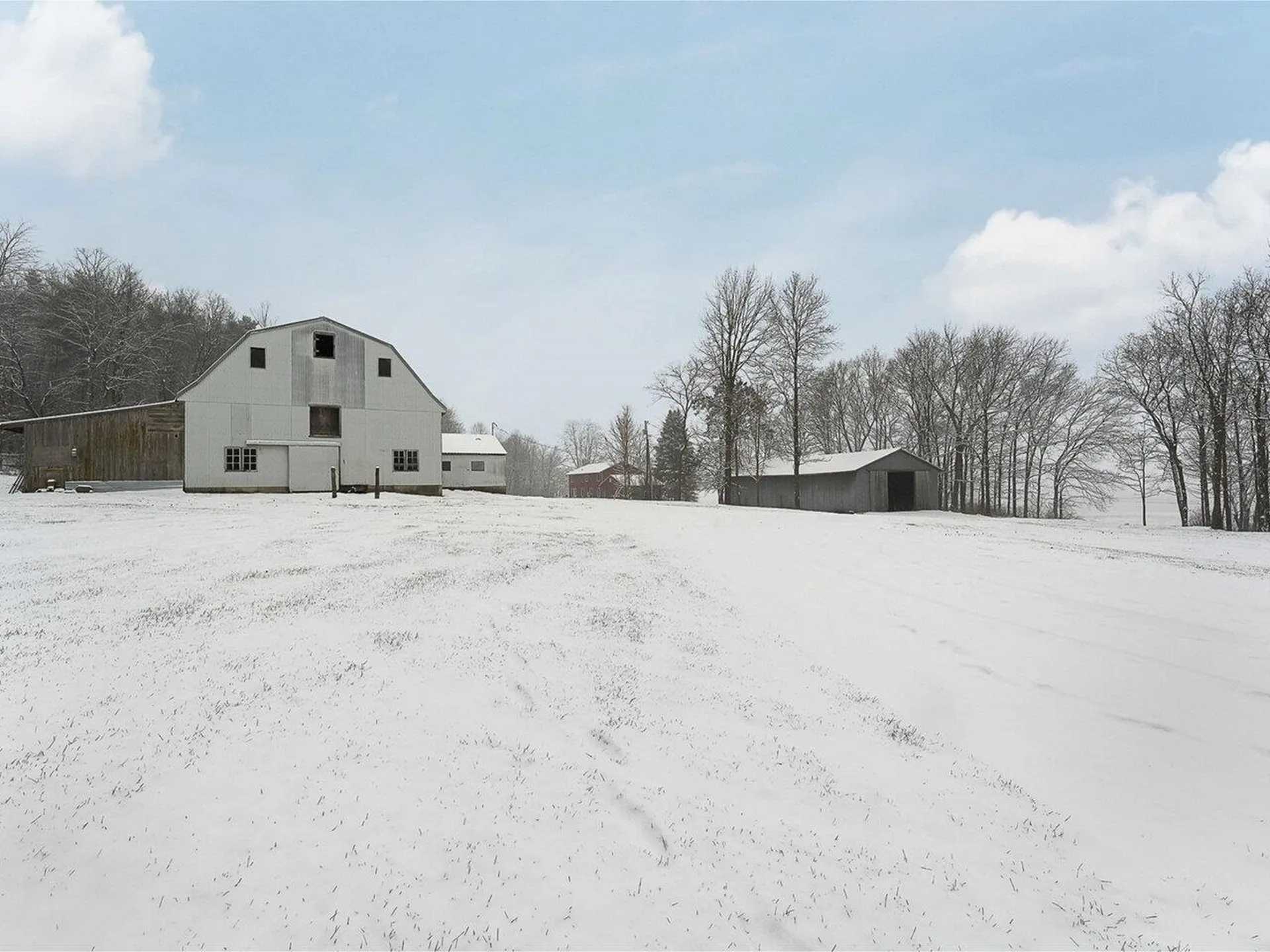 657 Maple Street Waltham VT 05491