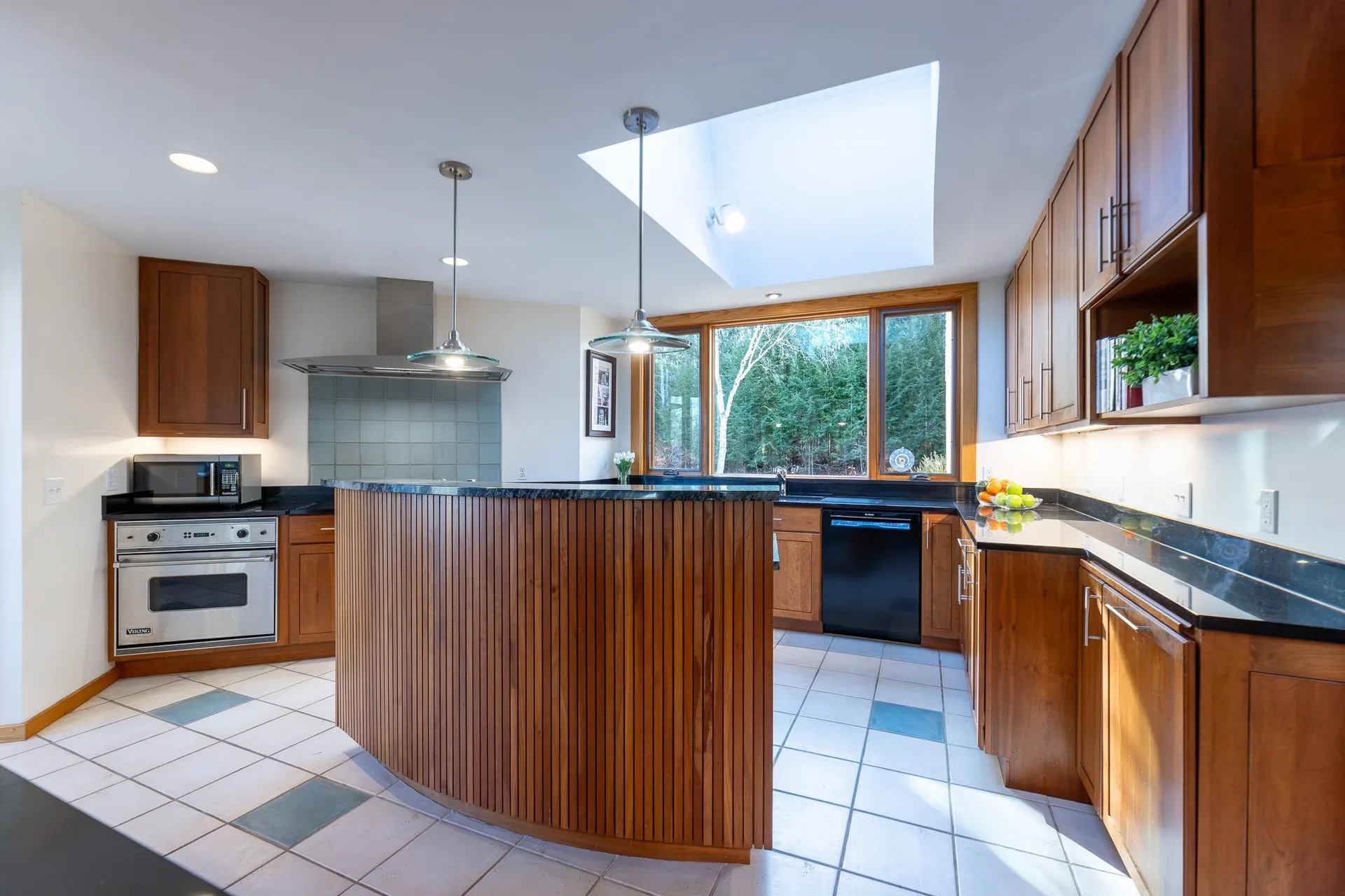 48 Rennie Road Hanover NH 03755