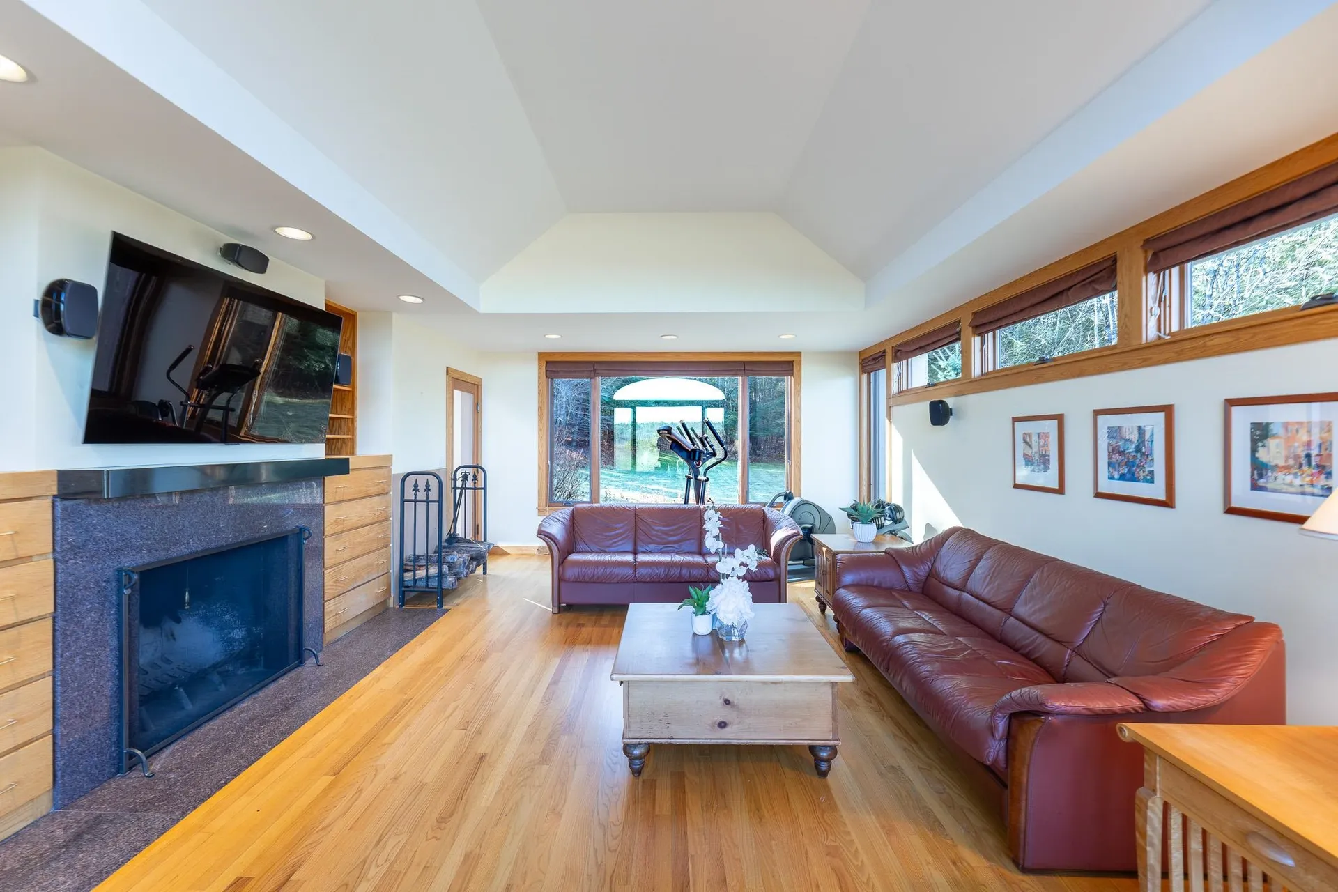 48 Rennie Road Hanover NH 03755