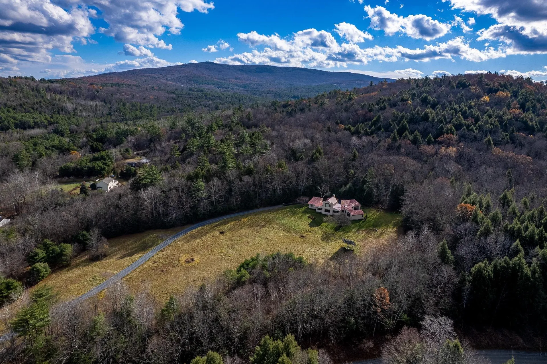 48 Rennie Road Hanover NH 03755