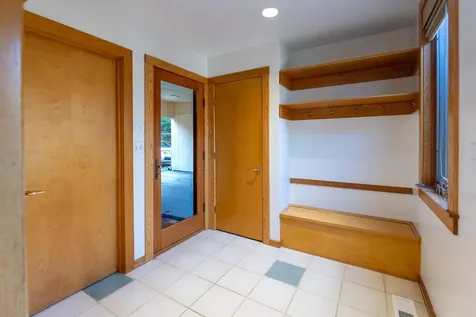 48 Rennie Road Hanover NH 03755