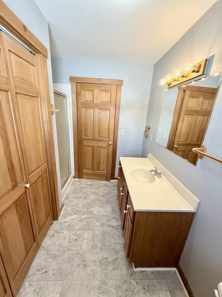 3 Brocklebank Road Tunbridge VT 05077