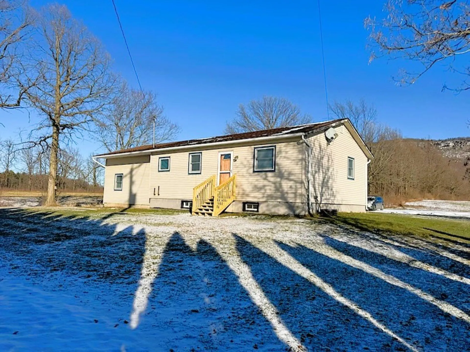 7323 Vt Route 22a Highway Addison VT 05491