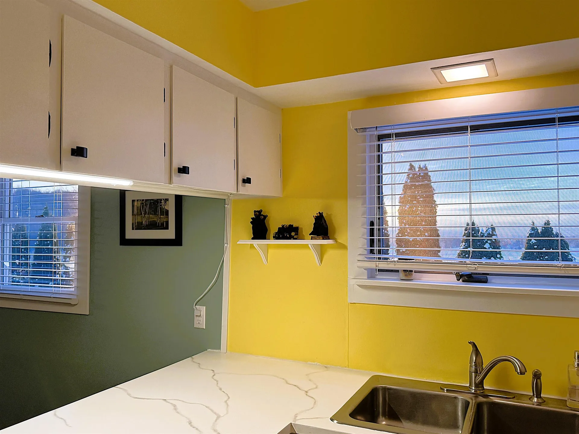 7323 Vt Route 22a Highway Addison VT 05491