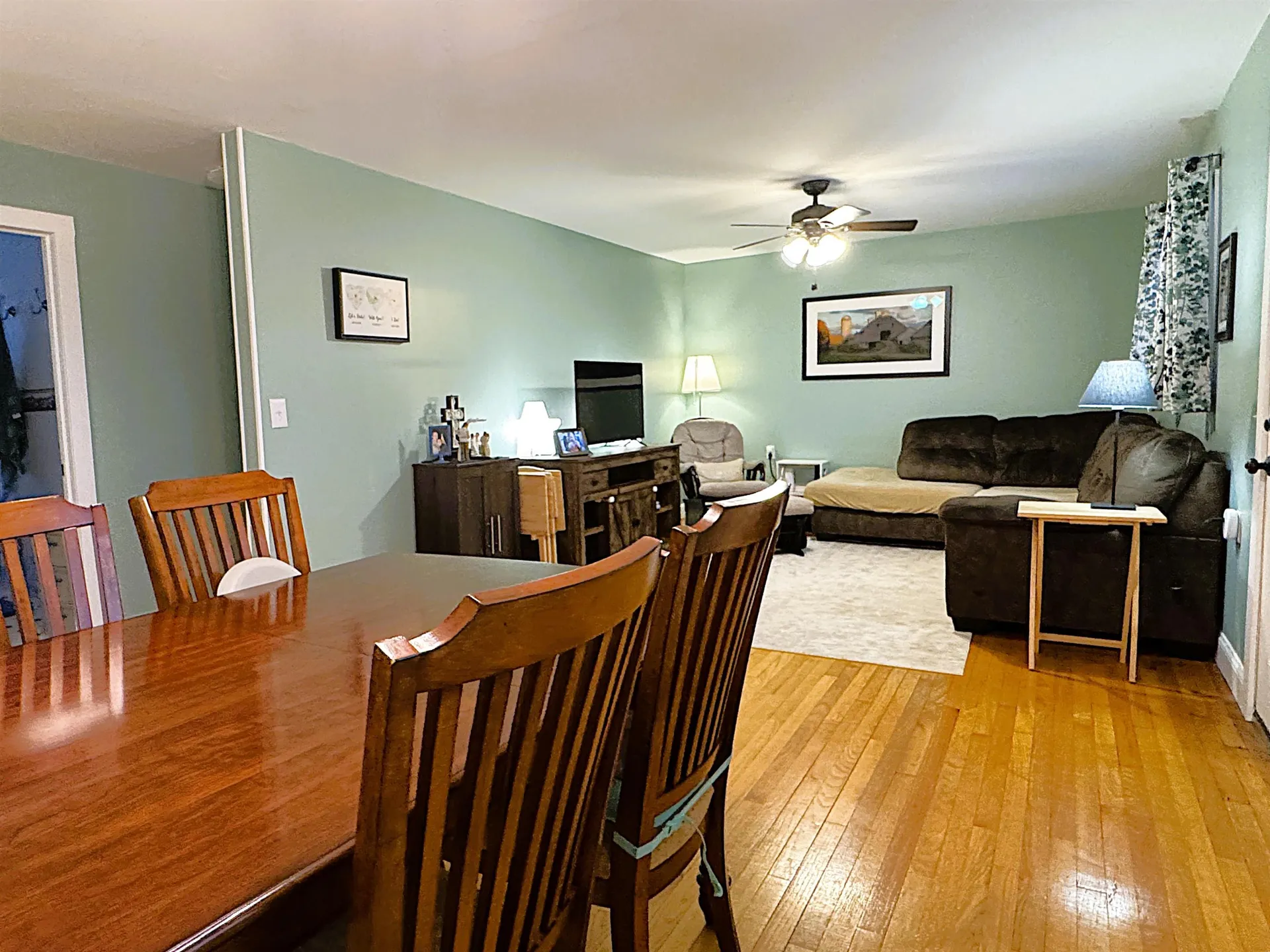 7323 Vt Route 22a Highway Addison VT 05491