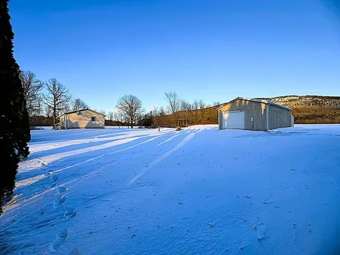 7323 Vt Route 22a Highway Addison VT 05491