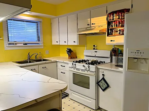 7323 Vt Route 22a Highway Addison VT 05491