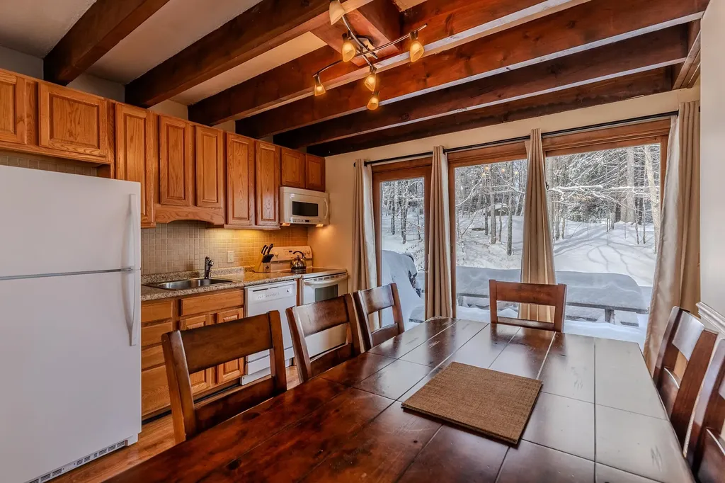 8 Silver Birch Road Winhall VT 05340