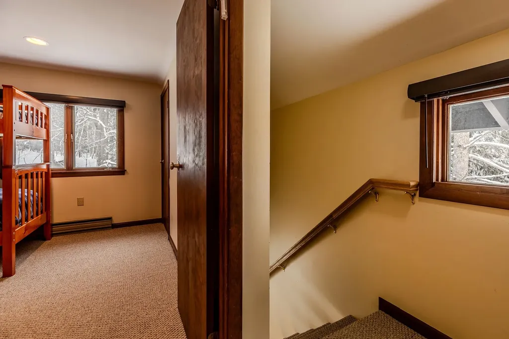 8 Silver Birch Road Winhall VT 05340