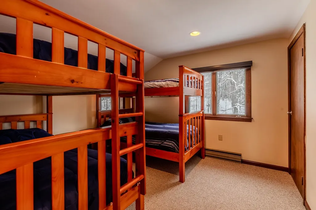 8 Silver Birch Road Winhall VT 05340