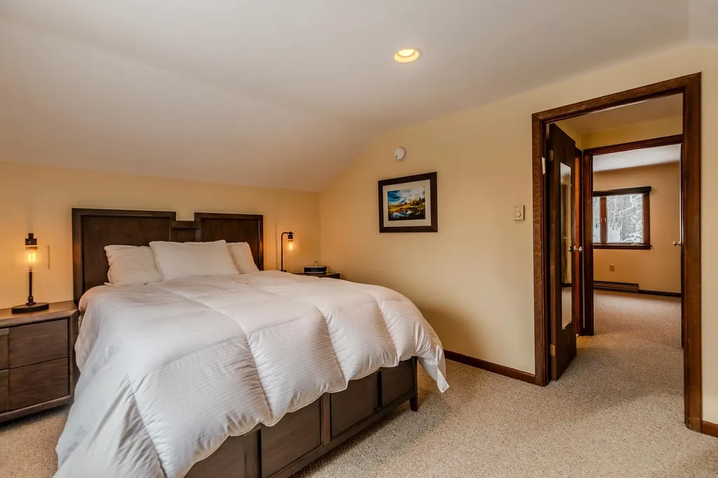 8 Silver Birch Road Winhall VT 05340