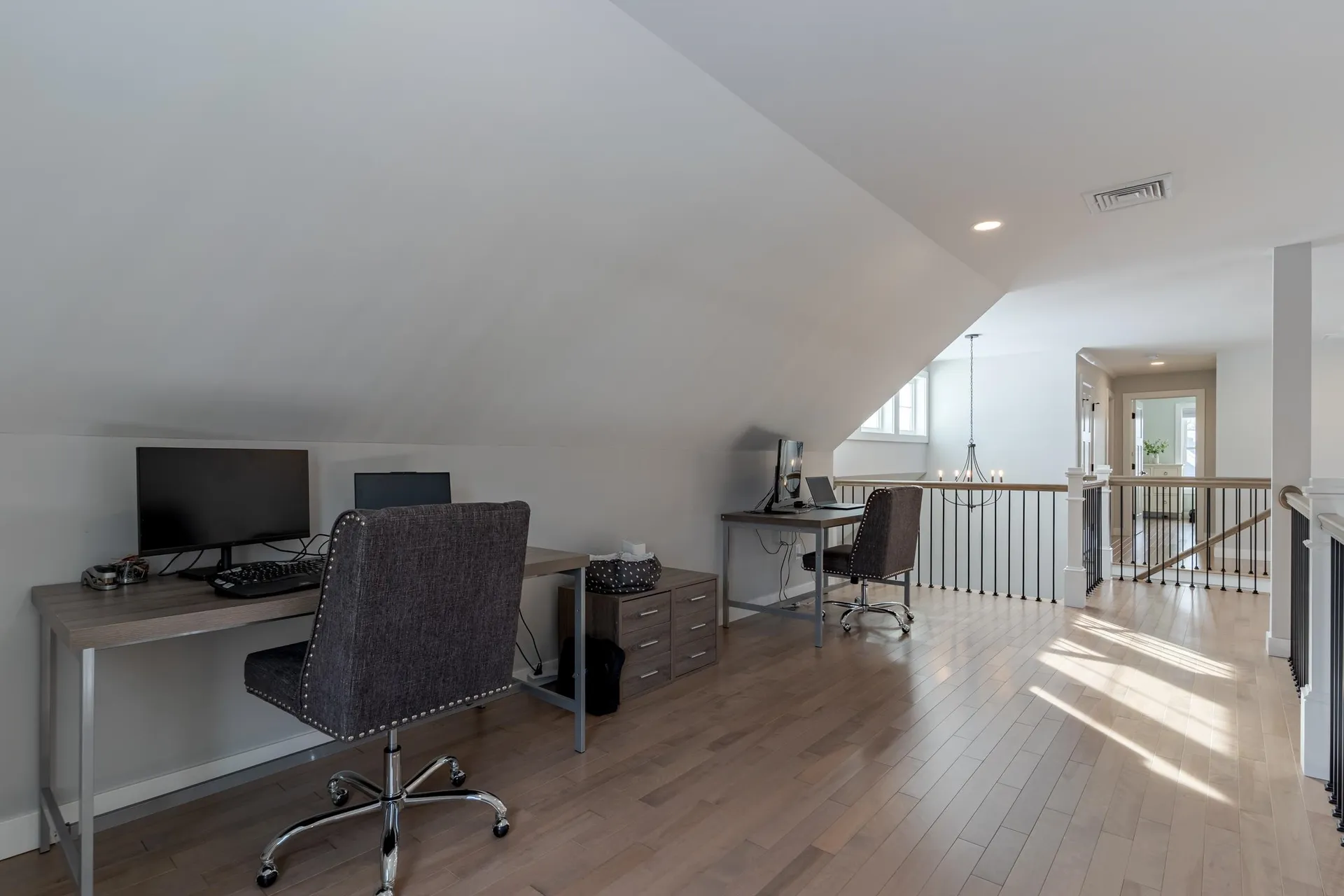 22 Sunrise Circle Auburn NH 03032