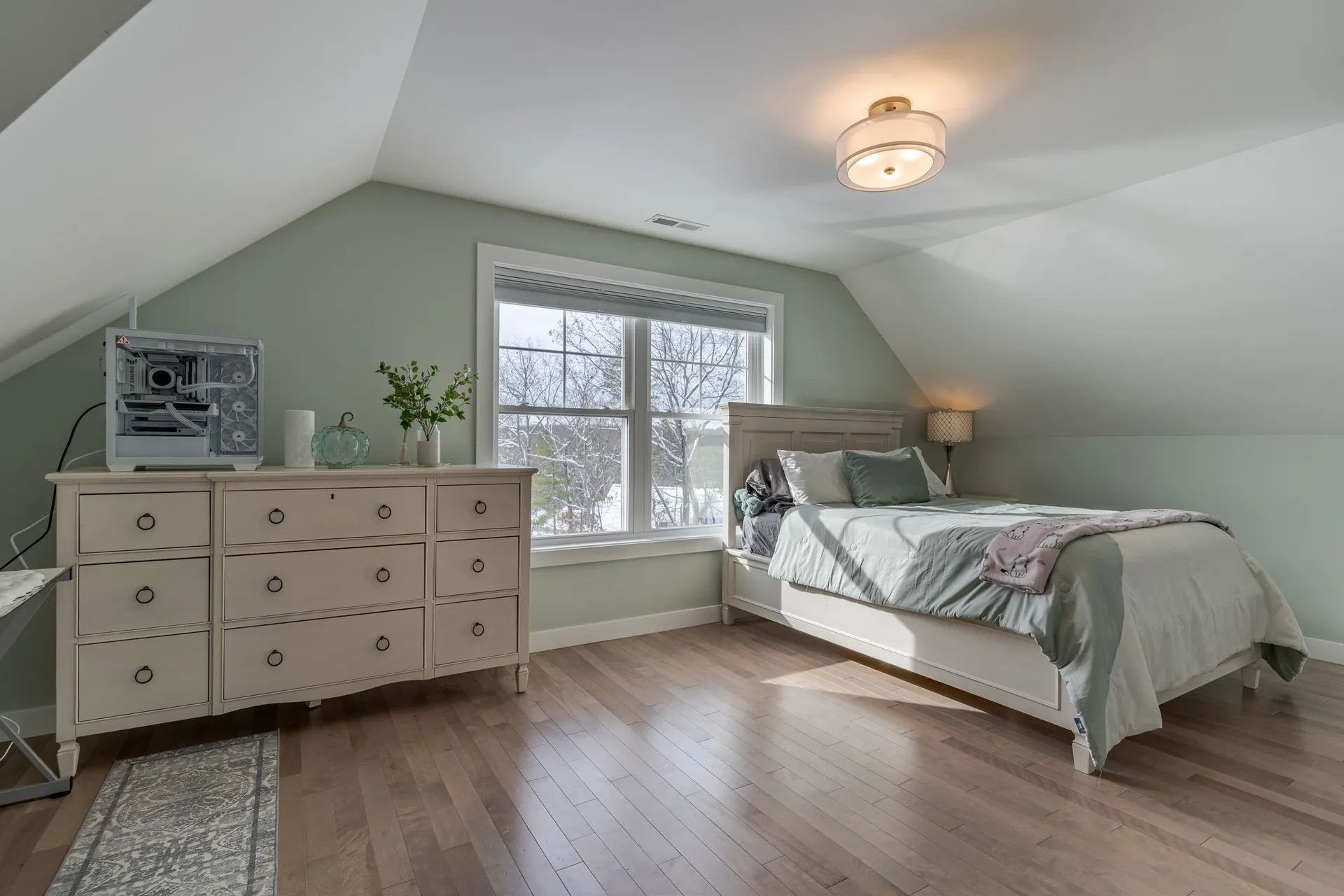 22 Sunrise Circle Auburn NH 03032