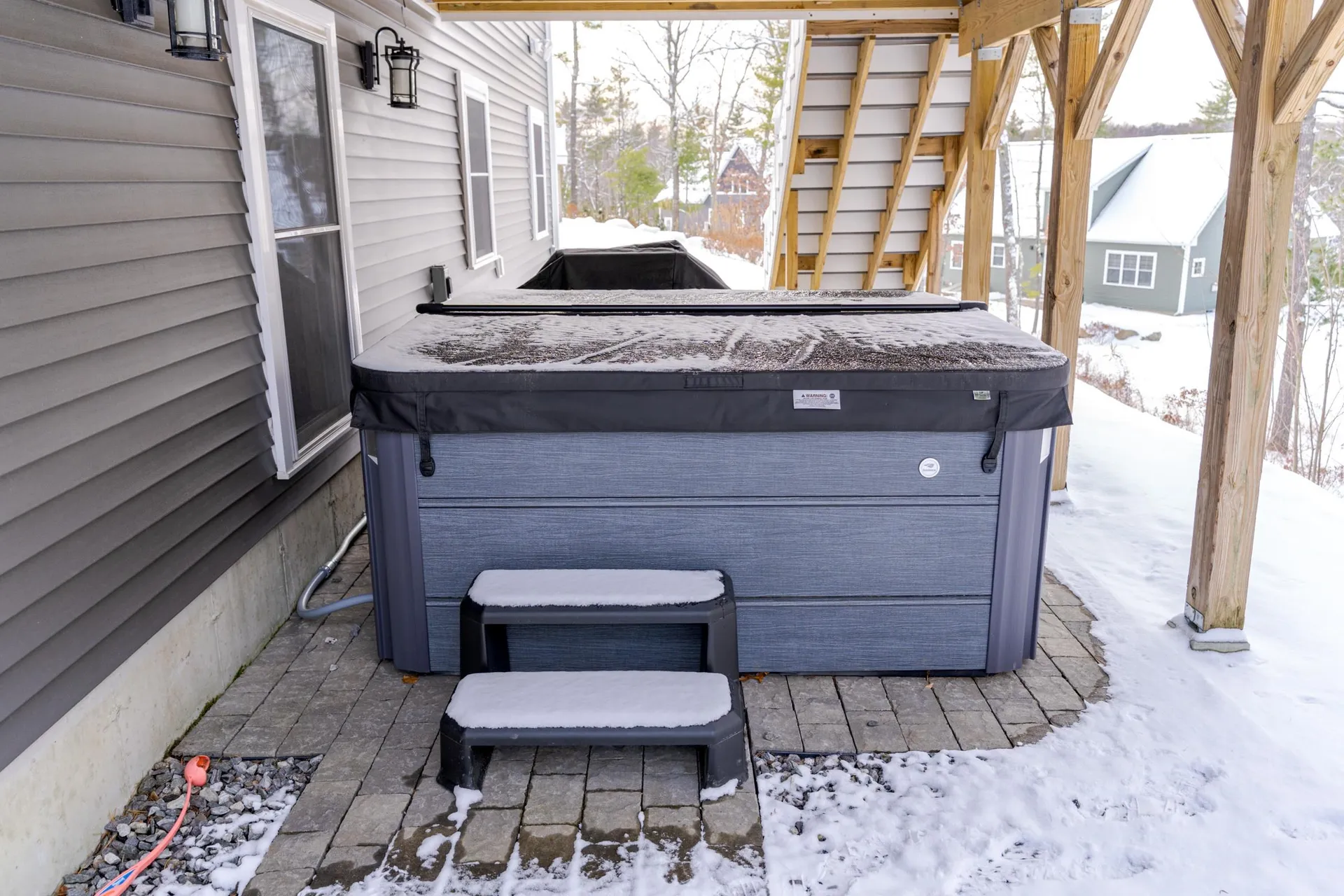 22 Sunrise Circle Auburn NH 03032