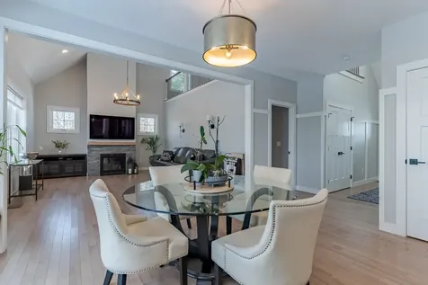 22 Sunrise Circle Auburn NH 03032