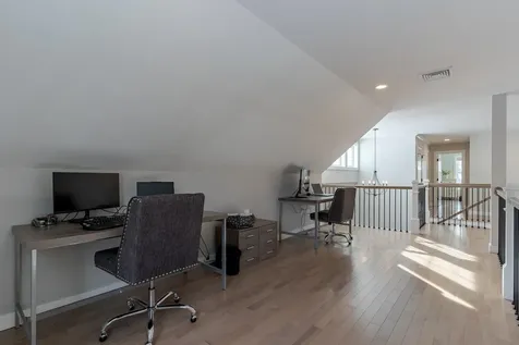 22 Sunrise Circle Auburn NH 03032