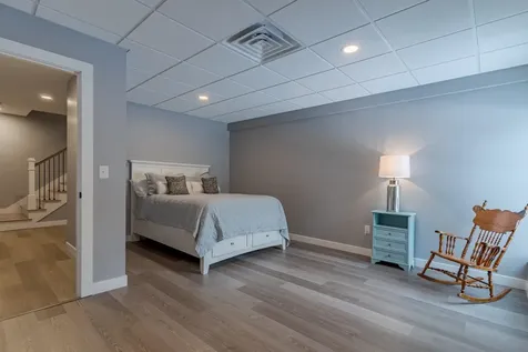 22 Sunrise Circle Auburn NH 03032