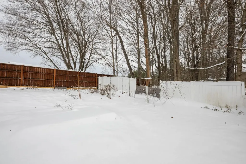 43 Davis Street Claremont NH 03743