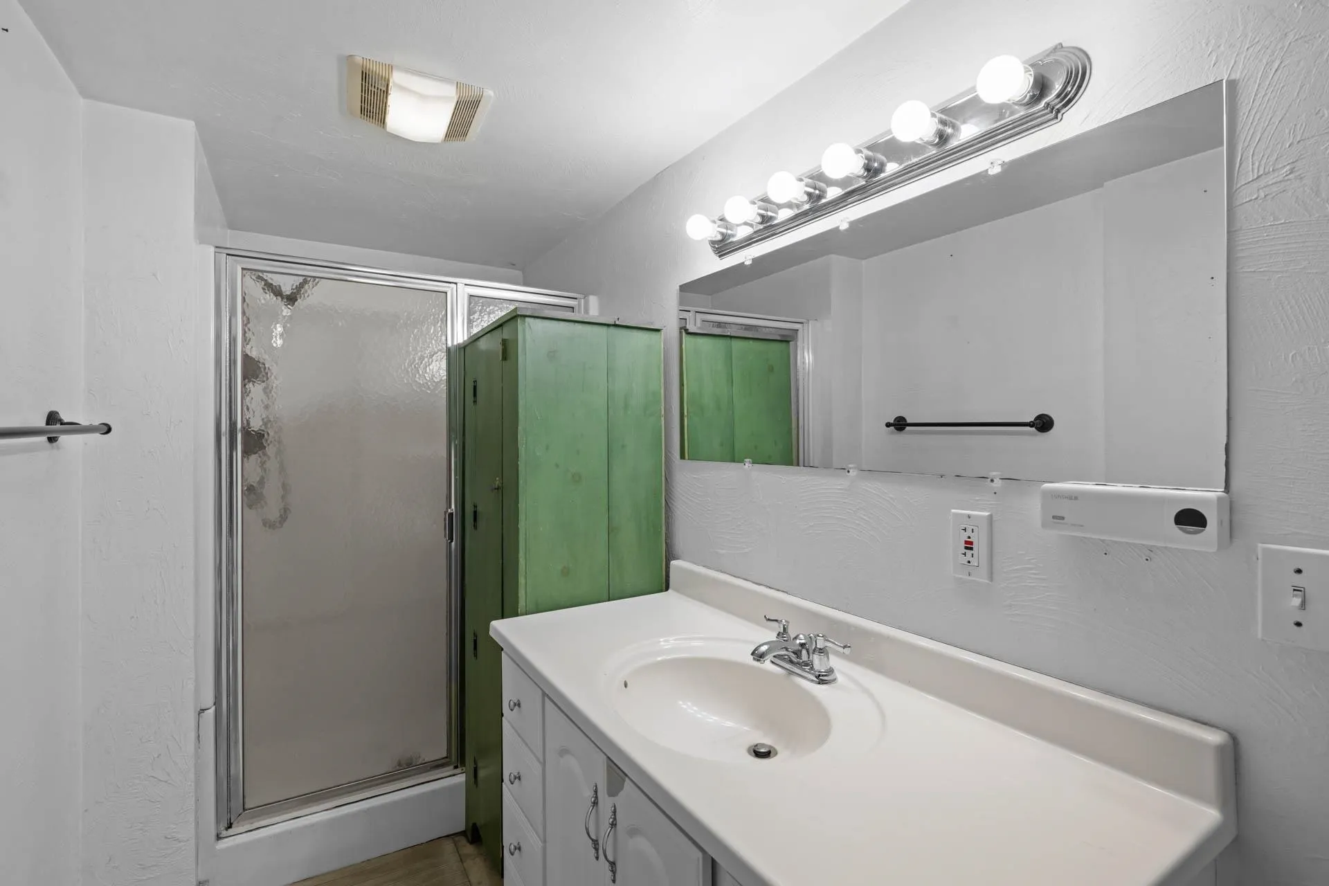 43 Davis Street Claremont NH 03743