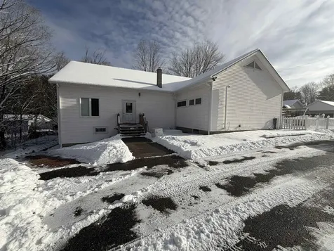 92 West Main Street Hyde Park VT 05655