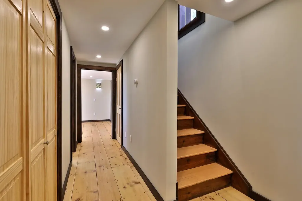 1114 Hawk Mountain Road Pittsfield VT 05762