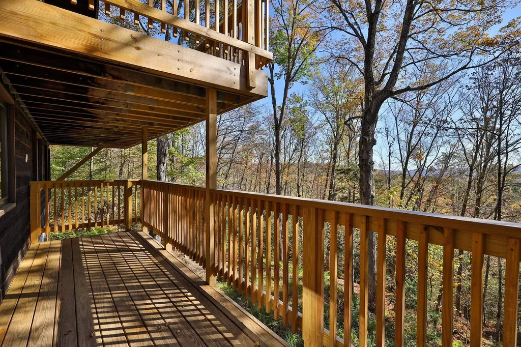 1114 Hawk Mountain Road Pittsfield VT 05762