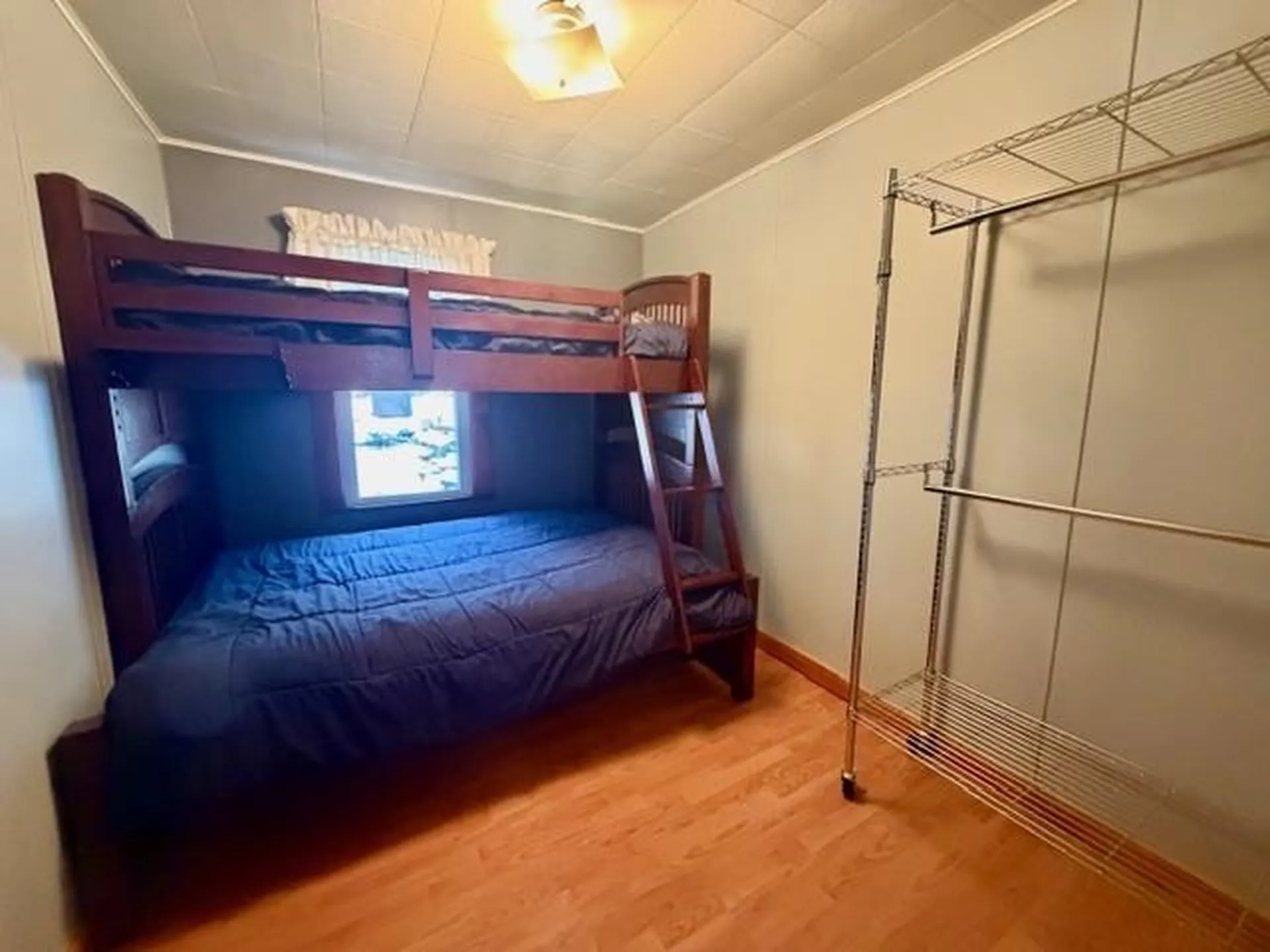 21 Pinette Road Errol NH 03579