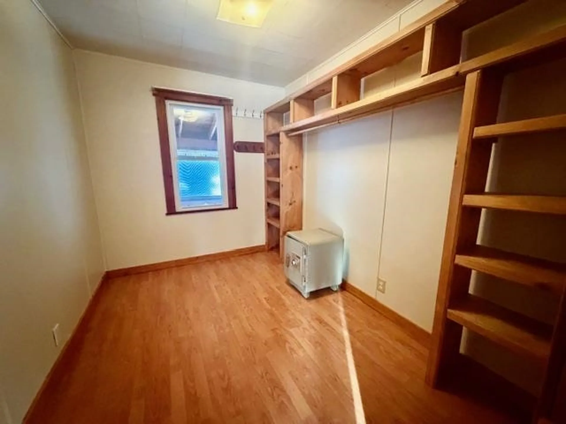 21 Pinette Road Errol NH 03579