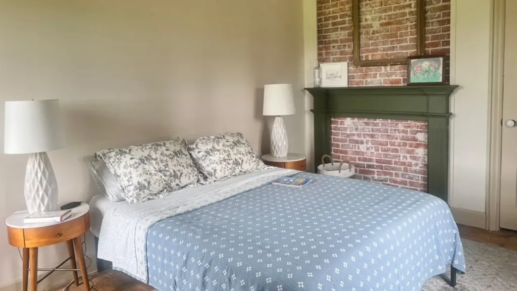 382 South Main Street Alburgh VT 05440