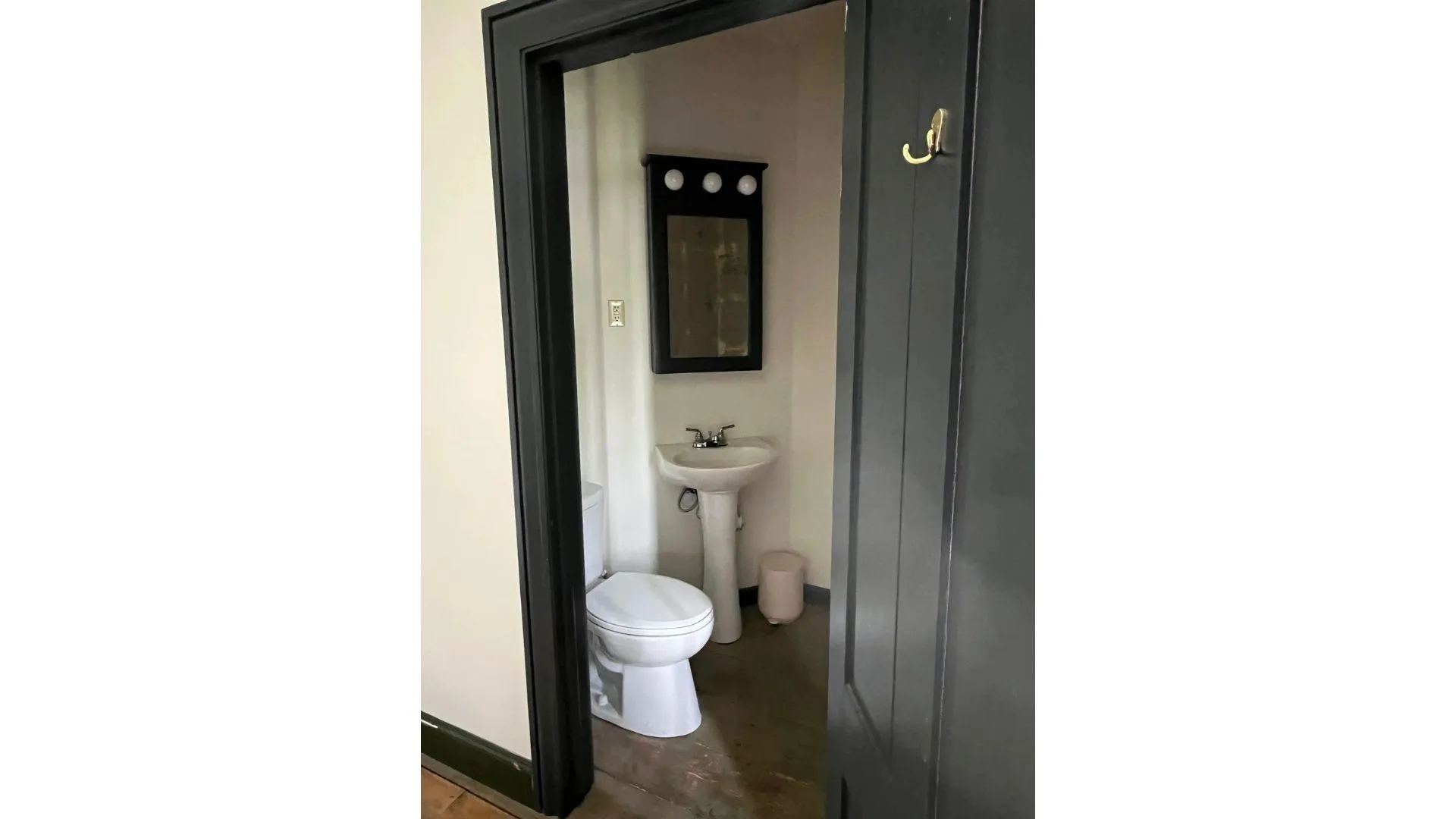 382 South Main Street Alburgh VT 05440