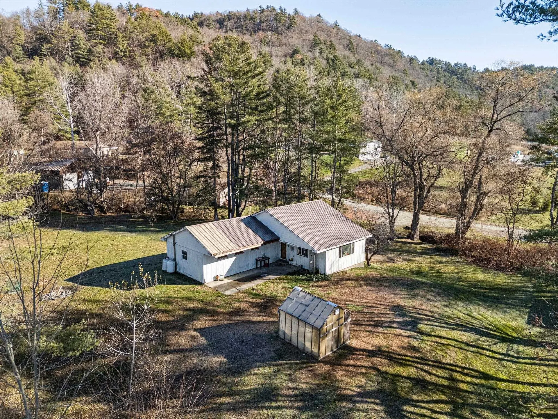 100 Cope Lane Hartford VT 05001