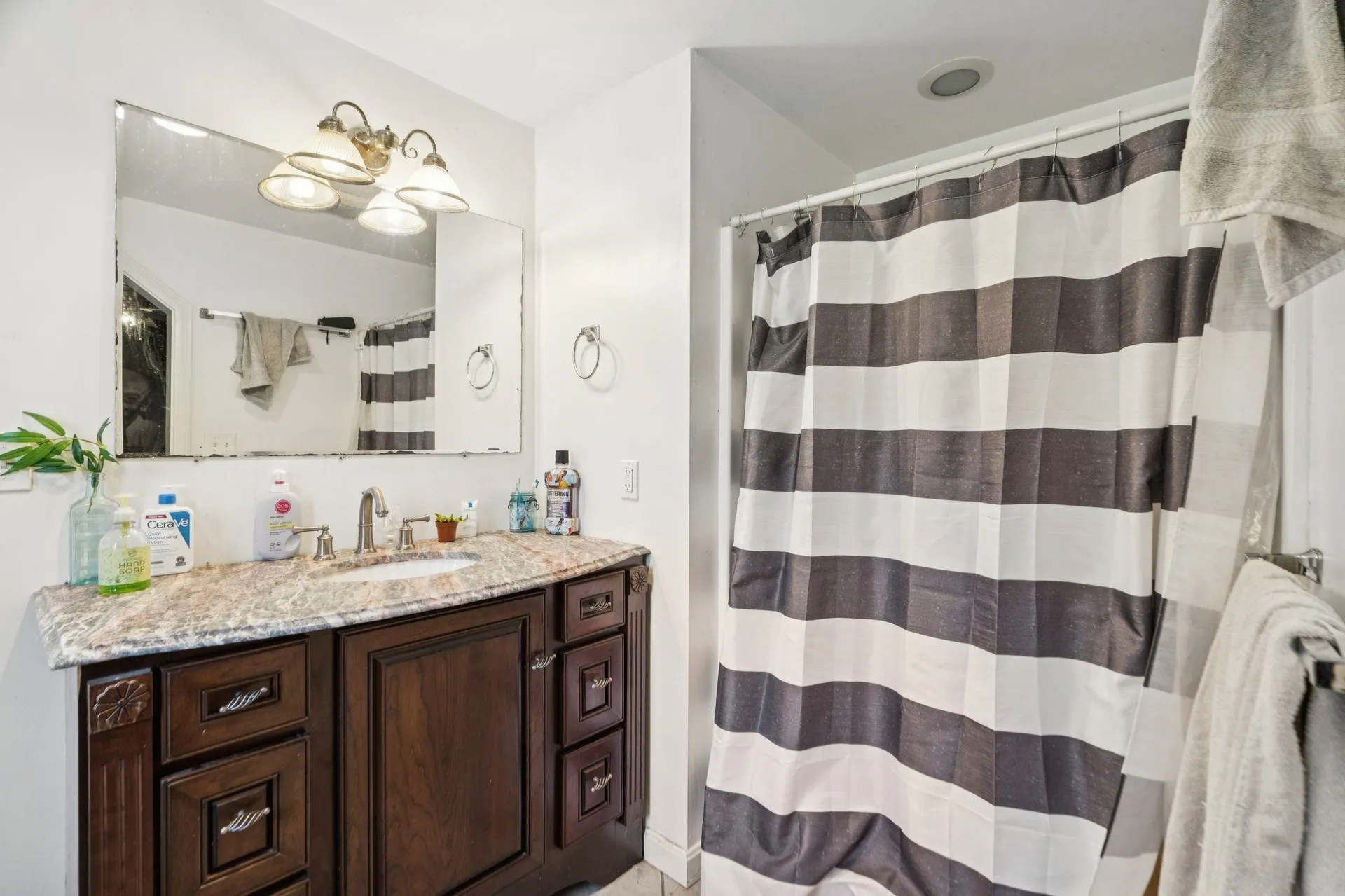 100 Cope Lane Hartford VT 05001