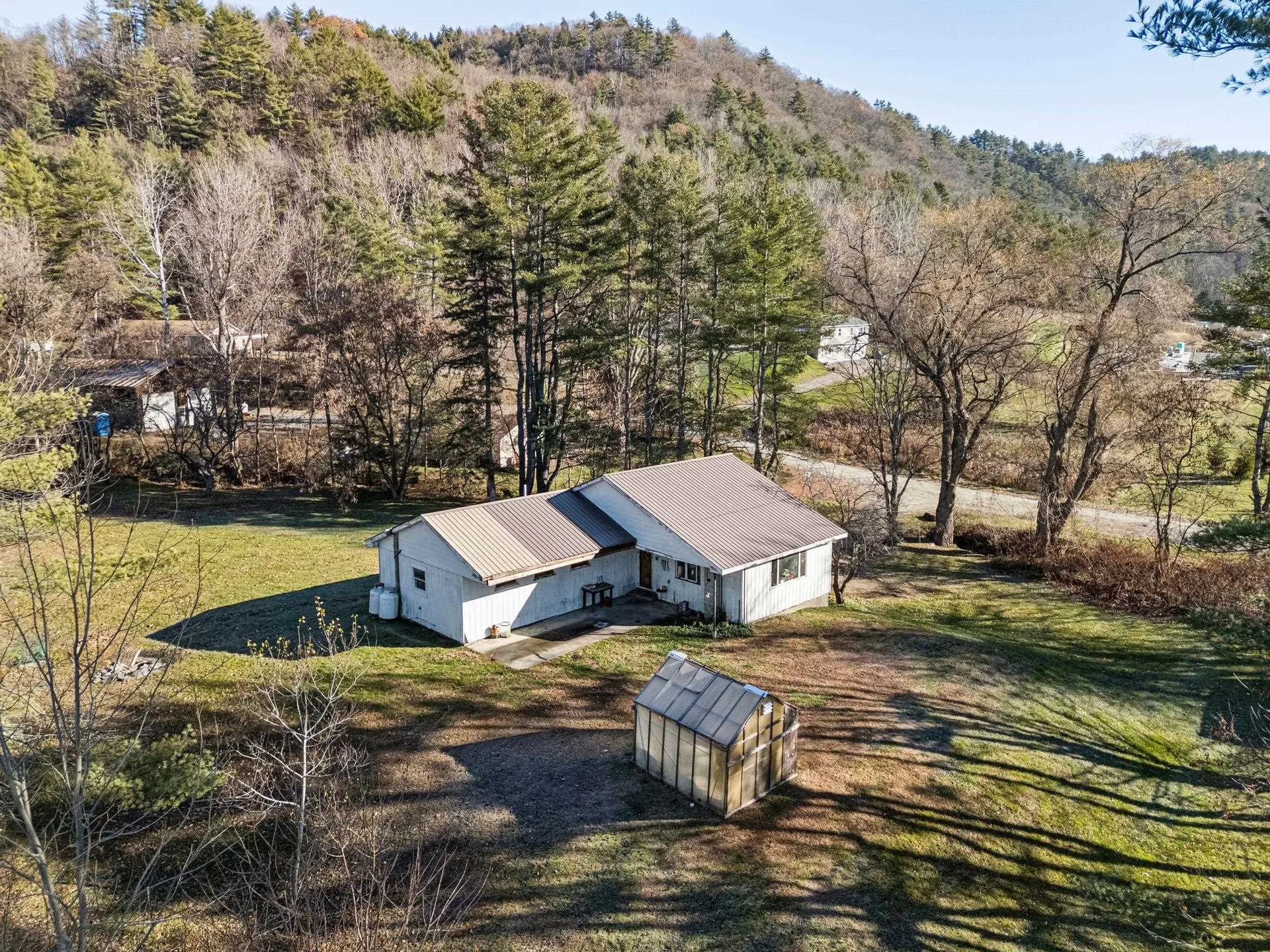 100 Cope Lane Hartford VT 05001