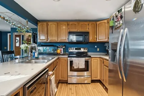 100 Cope Lane Hartford VT 05001