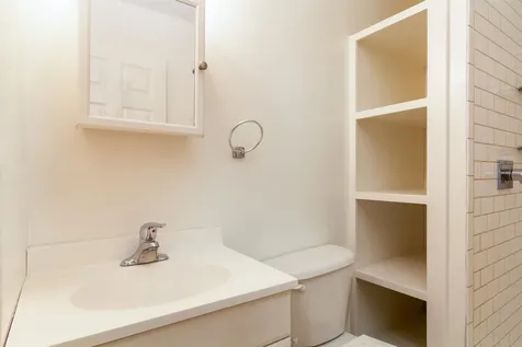 7-1 Fletcher Place Burlington VT 05401-1480