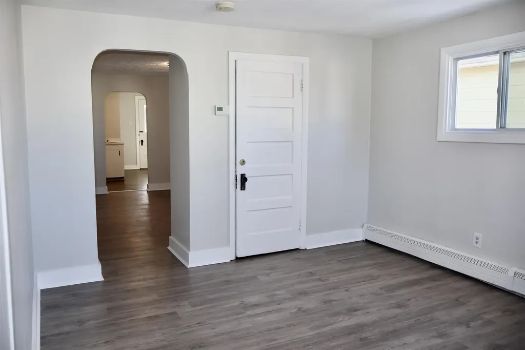 39 Mead Street Manchester NH 03104