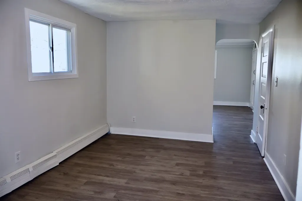 39 Mead Street Manchester NH 03104