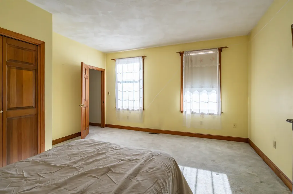 160 Jennifer Drive Chester NH 03036