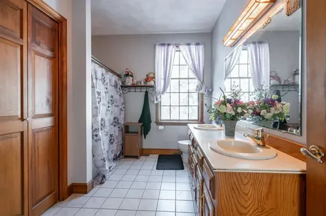 160 Jennifer Drive Chester NH 03036