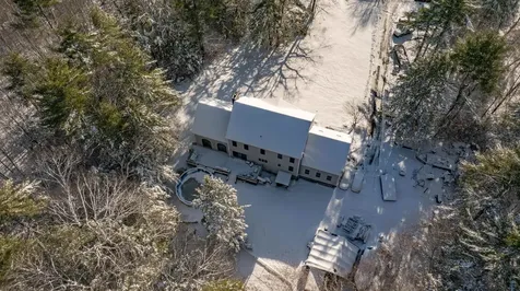 160 Jennifer Drive Chester NH 03036