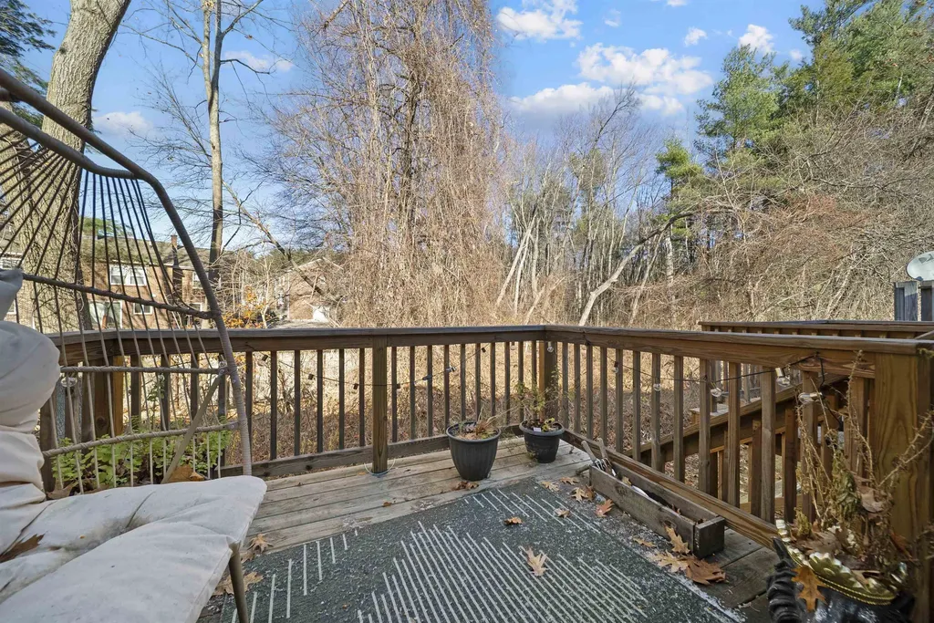 905 Mammoth Road Manchester NH 03104