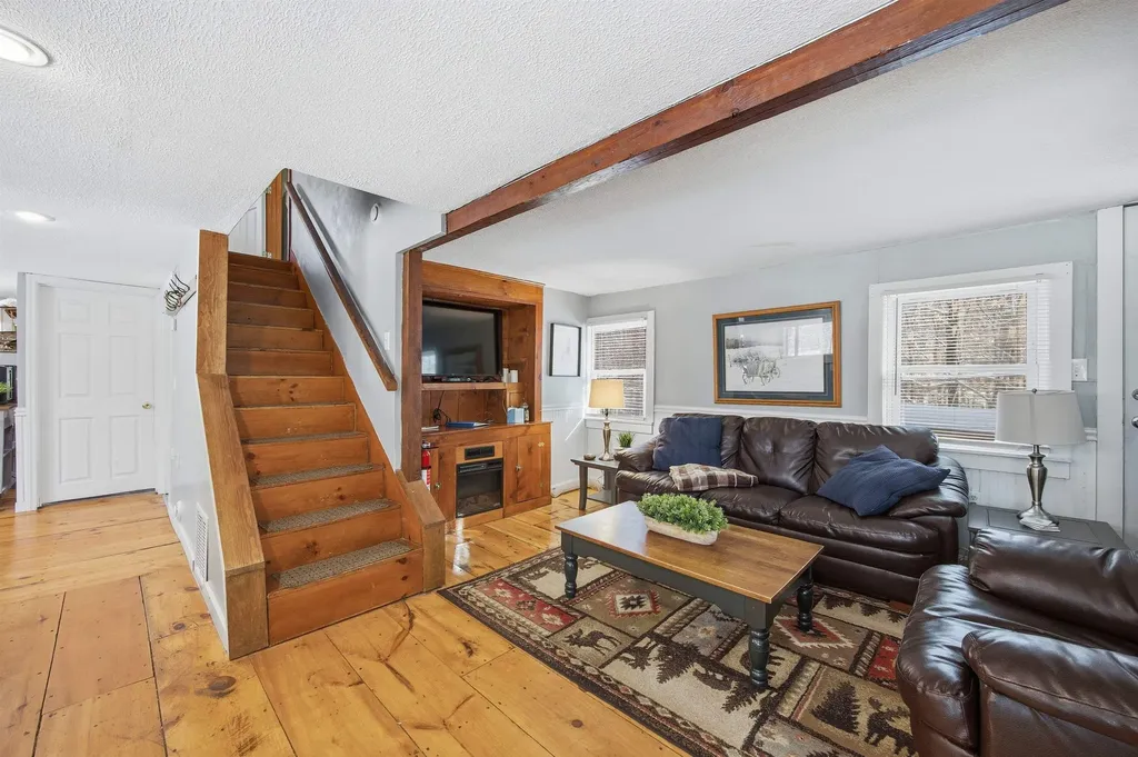 30 Moat Brook Drive Conway NH 03818